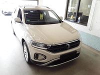 Gebraucht VW T-Roc Life 150 PS (110 kW) 2023 Grau SUV