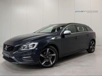 Gebraucht Volvo V60 R-Design 120 PS (88 kW) 2016 Grau Kombi