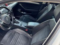 Second-hand VW Passat 239 CP (175 kW) 2017 Alb Break