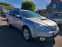 Gebraucht Subaru Outback 150 PS (110 kW) 2012 Silber Kombi