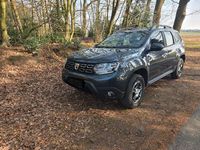 Gebraucht Dacia Duster Comfort 114 PS (83 kW) 2018 Grau SUV