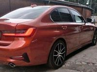 Gebraucht BMW 318 Advantage 150 PS (110 kW) 2019 Orange Limousine