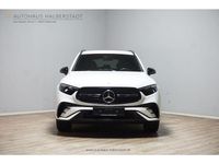 Gebraucht Mercedes GLC300 269 PS (197 kW) 2024 Polarweiss SUV