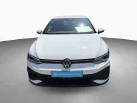 Second-hand VW Golf VIII GTI 300 CP (220 kW) 2023 Alb Berlinǎ