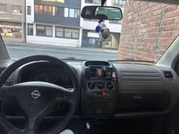 Gebraucht Opel Agila Comfort 75 PS (55 kW) 2002 Rot Van / Kleinbus