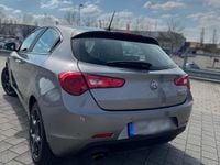 Gebraucht Alfa Romeo Giulietta 120 PS (88 kW) 2018 Grau Limousine