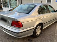 gebraucht BMW 528 528i Auto i