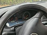 Gebraucht VW Golf IV 75 PS (55 kW) 2002 Schwarz Kleinwagen