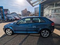 Gebraucht Audi A3 Ambiente 102 PS (75 kW) 2003 Blau Kleinwagen