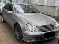 Gebraucht Mercedes C180 Elegance 144 PS (105 kW) 2006 Gold Limousine