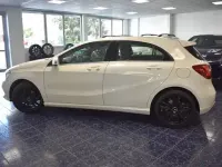 Gebraucht Mercedes A200 156 PS (114 kW) 2016 Calcitweiss  unilack Limousine
