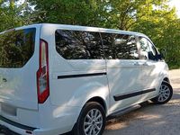 Gebraucht Ford Tourneo 130 PS (95 kW) 2019 Weiß Van / Kleinbus