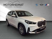 Gebraucht BMW iX1 Performance 230 kW (313 PS) 2023 Alpinweiß uni SUV