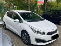 Gebraucht Kia Ceed 120 PS (88 kW) 2009 Weiß Kleinwagen