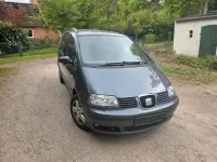 Używany Seat Alhambra 140 KM (102 kW) 2007 Czarny Minivan