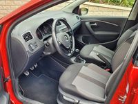 Gebraucht VW Polo Allstar 90 PS (66 kW) 2016 Rot Limousine