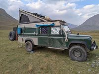 Gebraucht Land Rover Defender 113 PS (83 kW) 1998 Grün SUV