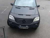 Gebraucht Mercedes ML320 224 PS (164 kW) 2007 Grau SUV