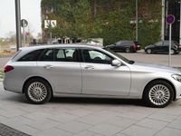 Gebraucht Mercedes C220 170 PS (125 kW) 2016 Grau Kombi