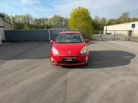 Usata Renault Twingo 76 CV (55 kW) 2009 Rosso Utilitaria