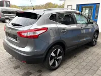 Gebraucht Nissan Qashqai N-Connecta 116 PS (85 kW) 2017 Grau SUV