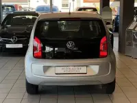 Usado VW up! 60 CV (44 kW) 2014 Plateado Utilitario