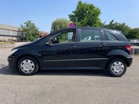 Usata Mercedes B150 95 CV (69 kW) 2006 Nero Monovolume