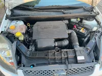 Gebraucht Ford Fiesta 60 PS (44 kW) 2008 Weiß Kleinwagen