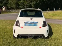 Gebraucht Fiat 500 Abarth 135 PS (99 kW) 2010 Weiß Kleinwagen