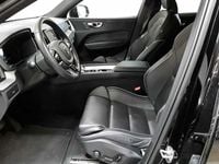 Gebraucht Volvo XC60 Plus 197 PS (144 kW) 2022 Black stone SUV