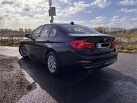 Gebraucht BMW 318 Efficient Dynamics 136 PS (100 kW) 2016 Schwarz Limousine