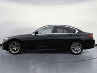 gebraucht BMW 318 d Luxury Line Navi Aut. Standhzg. Klimaaut. P