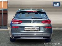 Gebraucht Hyundai i30 120 PS (88 kW) 2023 Grau Kombi