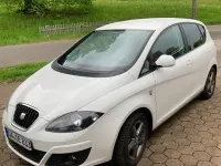 Gebraucht Seat Altea Reference 105 PS (77 kW) 2014 Weiß Van / Kleinbus