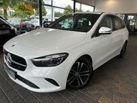 Gebraucht Mercedes B200 163 PS (119 kW) 2024 Polarweiß Van / Kleinbus