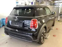 Używany Mini Cooper Classic 136 KM (100 kW) 2022 Czarny Hatchback