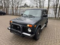 Gebraucht Lada niva 83 PS (61 kW) 2016 SUV