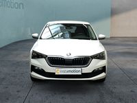 Gebraucht Skoda Scala Drive 150 PS (110 kW) 2020 Weiß Kleinwagen