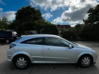 Gebraucht Opel Astra GTC 125 PS (91 kW) 2005 Grau Kleinwagen