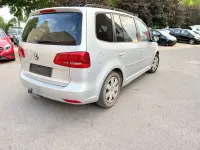 Gebraucht VW Touran Comfortline 105 PS (77 kW) 2014 Reflexsilber metallic Van / Kleinbus