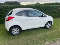 Gebraucht Ford Ka 69 PS (50 kW) 2010 Weiß Kleinwagen