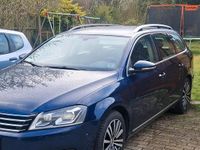Gebraucht VW Passat 140 PS (102 kW) 2011 Blau Kombi
