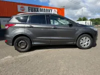 Gebraucht Ford Kuga Individual 179 PS (131 kW) 2016 Grau SUV