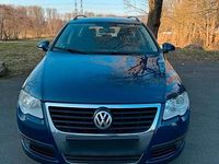 Usata VW Passat 145 CV (106 kW) 2006 Blu Station wagon