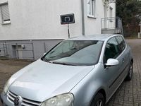 Gebraucht VW Golf V 90 PS (66 kW) 2004 Silber Kleinwagen