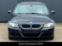 Gebraucht BMW 320 170 PS (125 kW) 2011 Saphirschwarz Limousine