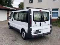 Gebraucht Renault Trafic 82 PS (60 kW) 2004 Weiß Van / Kleinbus
