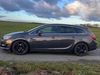 Gebraucht Opel Astra 136 PS (100 kW) 2015 Grau Kombi