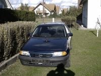 Używany Opel Astra 60 KM (44 kW) 1993 Niebieski