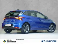 Gebraucht Hyundai i20 Trend 101 PS (74 kW) 2023 Intense blue Kleinwagen